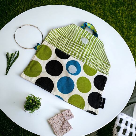 5/$35    Bella Tunno Oopsie Ditty Survival Sack‎ Wristlet Bag Holds Wipes Diaper - Picture 3 of 8